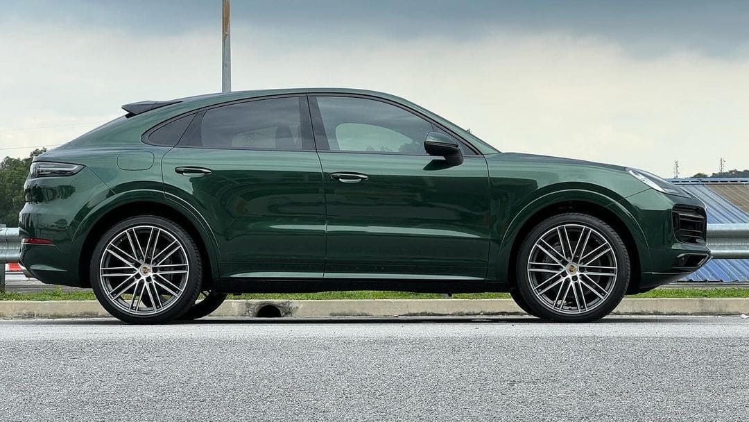 RB37-HD Phantom Green Gloss Metallic HD TeckWrap European Distributor